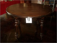 Old Solid Pine Wooden Table with 2 Leaves (6x4'