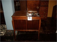 Antique Phonograph - Great Condition