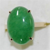 18ct yellow gold jade set dress ring, set with a
