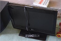 32" LG Flat Screen TV