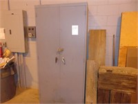 610 metal storage cabinet