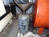 798 gray vertical oil drain tank