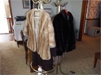 Lot #24 Flemington Furs ladies fur stole, and