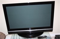 42" LG Flat Screen TV with Remote