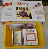 Sizziix Little Dye Cutter W/ Accessories