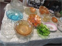 LARGE SELECTION OF ANTIQUE GLASS BOWLS
