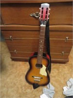 YOUTH GUITAR