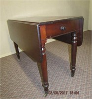 Mahogany one drawer Pembroke table 18.5 X 40 X 29h