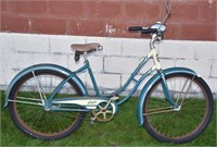 1950s COLUMBIA GIRLS BALLOON TIRE BICYCLE