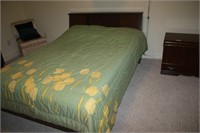 Complete Double Bed matches lot 84