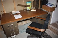 Desk 30 x 60 x 29.5H & Chair