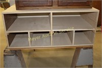 6 Compartment Wood Shelf