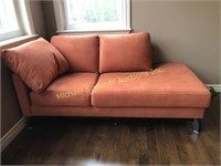 COMFORTABLE CHAISE LOUNGE  BY PALLISER