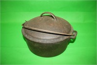 5 QT Cast Iron Dutch Oven