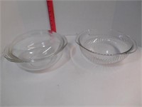 2 Pyrex Bowls