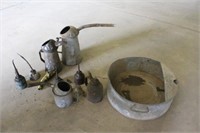 Vintage Oil Cans and Oil Pan