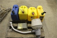 (4) Fuel Cans with (2) Yard Lights
