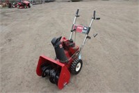 Toro Snow Blower 521 with Key, Starts and Runs