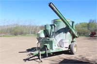 John Deere 700 Grinder/Mixer