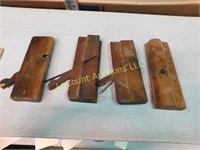 3 antique profile wood hand planes