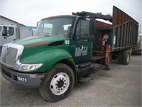 2003 IH 4300 logging truck- VUT- REPO -IF CALL