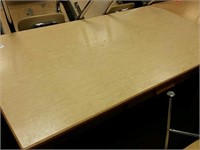 60x32x30 Wooden Desk