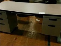 Metal Desk 72x28.5