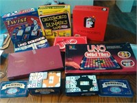 Dominoes & Games