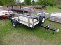 Trailer 4'3"x8' with spare tire and ramp