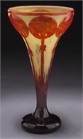 Le Verre cameo art glass vase