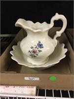 pitcher and wash basin (med size)