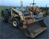 Ford 3000 Loader Tractor, Weights, Gas