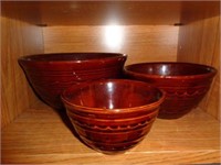 Nest of 3 Bowls, Mug, and Divided Bowl