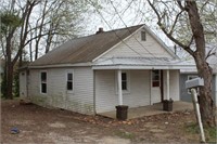 INVESTMENT OPPORTUNITY - ONLINE ONLY! - HOUSE & LOT IN GLASG