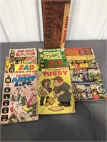 10 old comic books, 10 to 25 cents