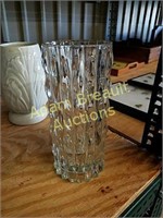 Vintage 9-inch wavy glass vase