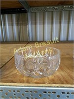 Vintage 9 inch leaded glass bowl