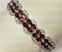 Sterling Silver Garnets (26.76ct) & Cubic