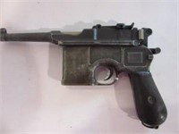 Mauser Mo. 96 "Bolo Broomhandle" Pistol,