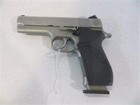 Smith & Wesson Mo.1076 10mm Former FBI Pistol,