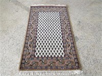 Vintage Indo-Mir Carpet w/ Ivory Field  - 16265