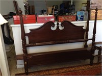 Vintage Federal Style Poster Bed