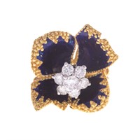 A Lady's Blue Enamel & Diamond Flower Ring in 18K