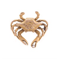 A 14K Yellow Gold Crab Brooch