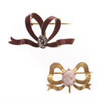 A Pair of Ribbon Bow Brooches in Gold & Enamel