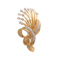 A Lady's 18K Diamond Spray Brooch