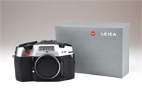 Leica R8 35mm SLR Camera Body