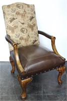 Western Style Leather & Wood Arm Chair w/ Star