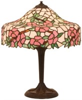 18 in. Chicago Mosaic Leaded Floral Table Lamp
