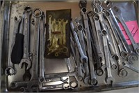 Tray of mostly Craftsman Wrenches